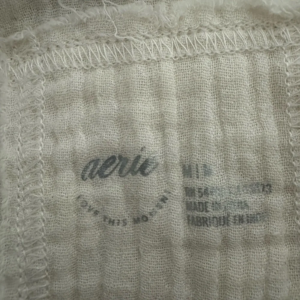 Aerie Gauzy Coverup Shirt Medium